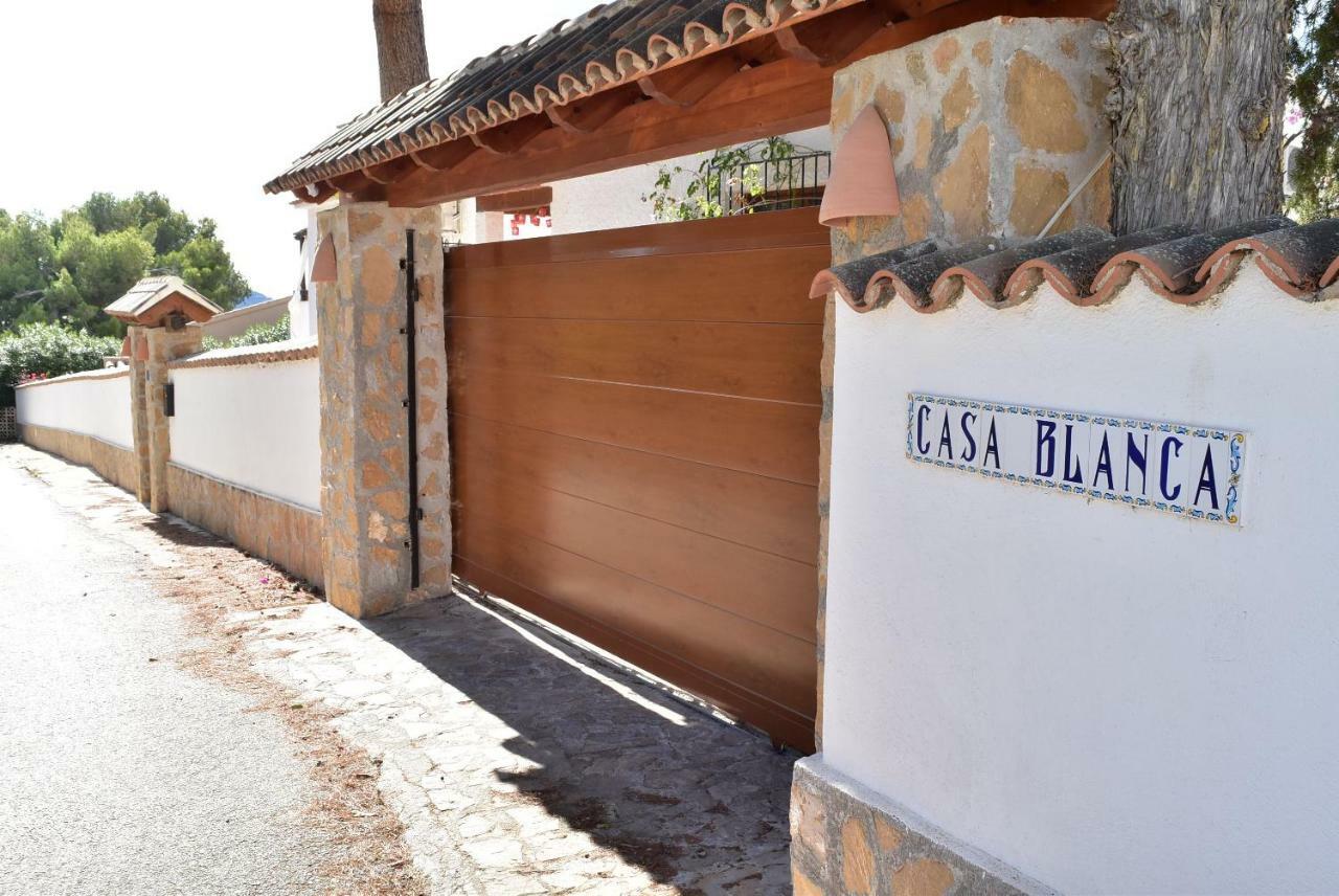 Casa Blanca Suiza Hotel Бениса Екстериор снимка
